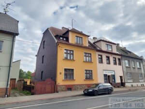 Prodej rodinneho domu 300 m2, pozemek 646 m2, Krnov - Pod Bezrucovym vrchem, Albrechticka 30